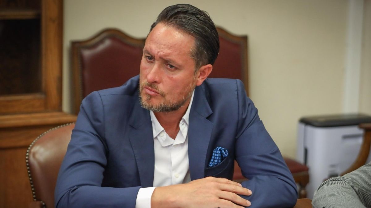 Wainraihgt enfrenta al INDH y defiende plan “El que raya paga” 5 Rodrigo Wainraihgt2