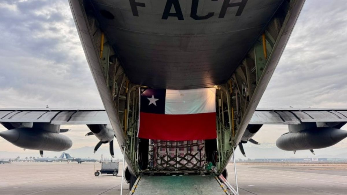 Chile envía segundo vuelo humanitario a Bolivia con seis toneladas 3 Chile envia segundo vuelo humanitario a Bolivia con seis toneladas