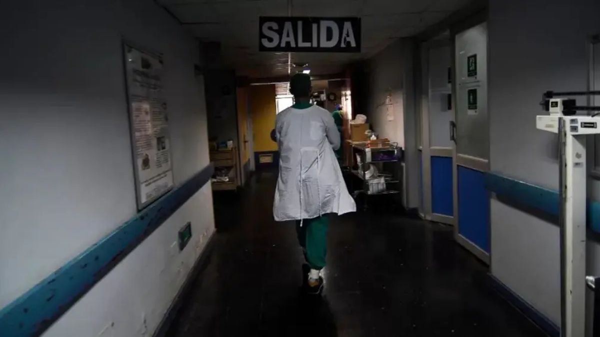 Comisión de Hacienda pide a Quiroz frenar recorte a hospitales públicos 35 Comision de Hacienda pide a Quiroz frenar recorte a hospitales publicos