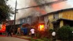 Incendio en Río Negro arrasa cinco casas y deja tres lesionados 2 Incendio en Rio Negro arrasa cinco casas y deja tres lesionados