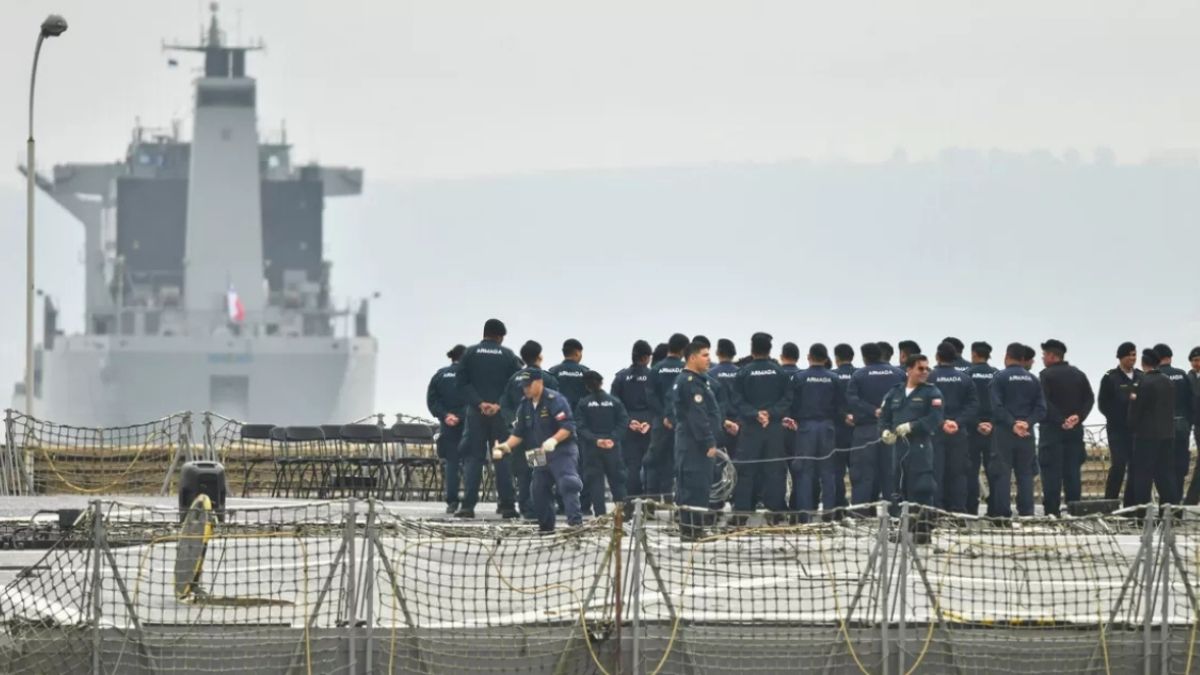 Tribunal de Valdivia condena a sargento de la Armada por violar a funcionaria durante rito de promoción 5 Tribunal de Valdivia condena a sargento de la Armada por violar a funcionaria durante rito de promocion