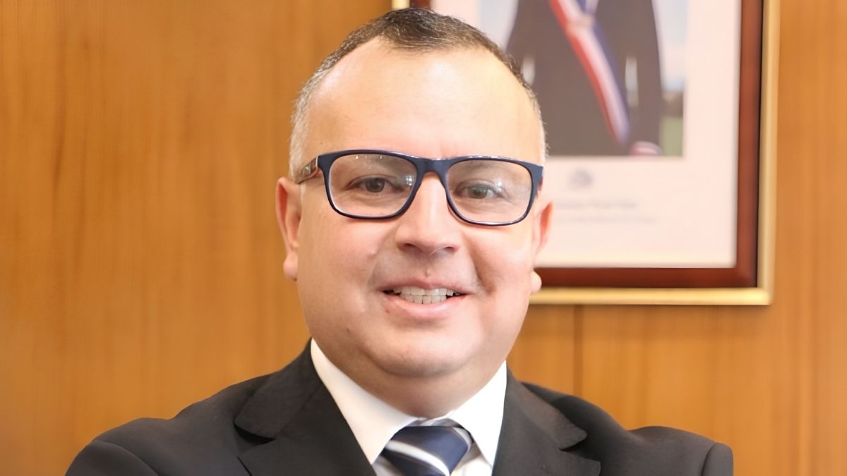 Dos seremis renuncian en un dia y el Gobierno de Kast llega a 28 salidas regionales