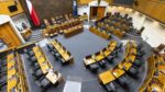 El Senado vota este miércoles la megarreforma de Quiroz en una sesión que podría extenderse hasta la madrugada 2 El Senado vota este miercoles la megarreforma de Quiroz en una sesion que podria extenderse hasta la madrugada