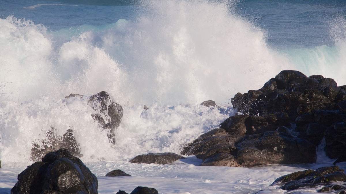 Mantienen puerto cerrado y suspenden ruta marítima Corral–Niebla por mal tiempo 5 Mantienen puerto cerrado y suspenden ruta maritima Corral–Niebla por mal tiempo