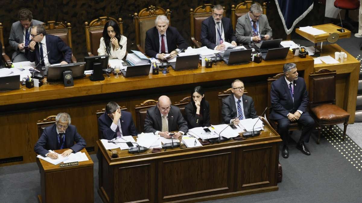 Megarreforma vuelve a la Cámara entre reservas de constitucionalidad y anuncio de requerimiento al TC 3 Megarreforma vuelve a la Camara entre reservas de constitucionalidad y anuncio de requerimiento al TC